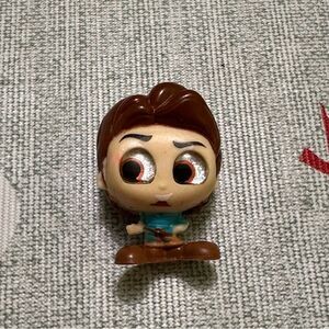 Disney Doorables FLYNN mini figure
